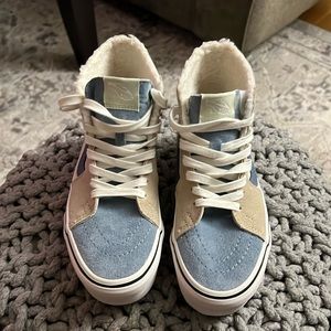 Vans platform high top.